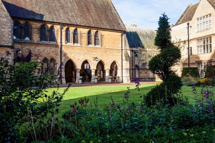 Escola de Uppingham, local dos Acampamentos de Futebol de Tottenham, Inglaterra